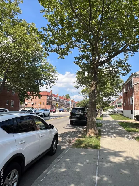 Exterior - 138-46 68th Dr #A, Flushing, NY 11367 photo 1 of 2