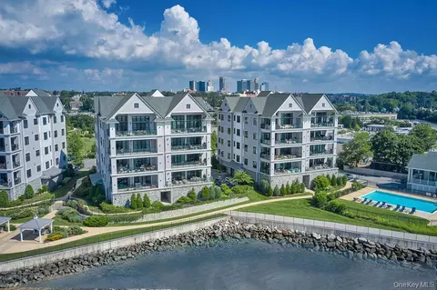 780 Davenport Ave #8PH, New Rochelle, NY 10805