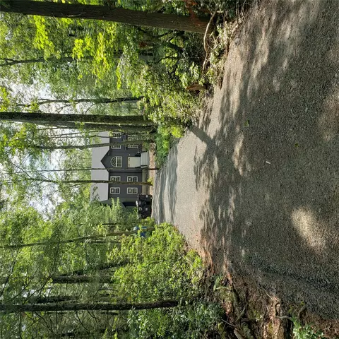 761 Mount Vernon Rd, Mamakating, NY 12790
