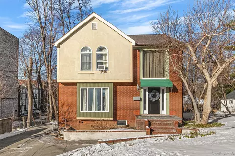 21 Pershing Ave, Yonkers, NY 10705