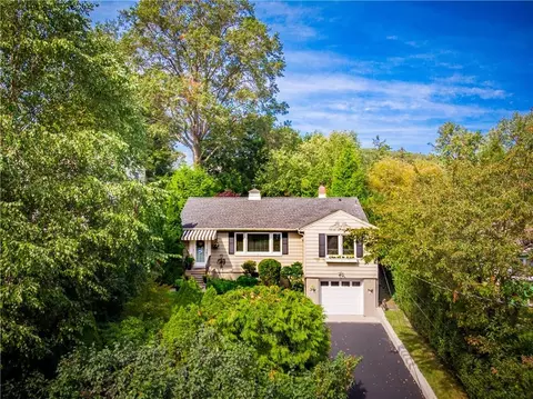 17 Grand Ave, Orangetown, NY 10960