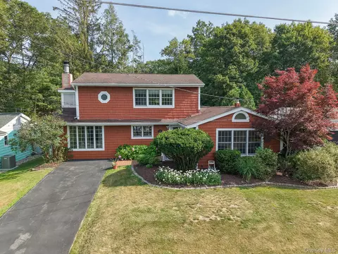 13 High View Ter, Thompson, NY 12775