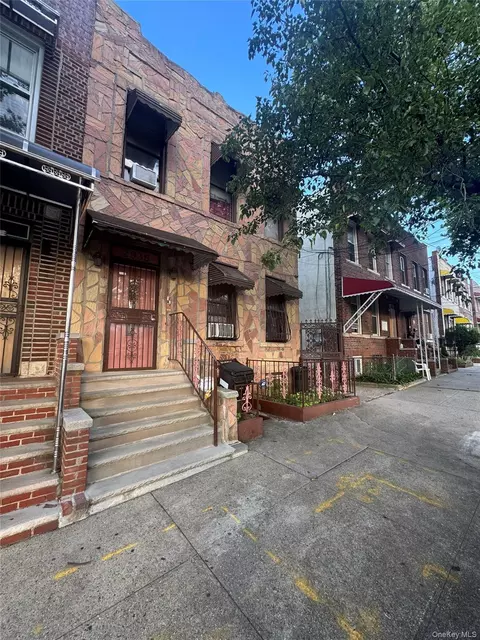 2936 Hone Ave, New York, NY 10469