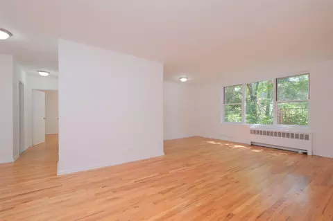 3201 Grand Concourse #4-A, New York, NY 10468
