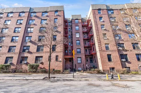 34-30 78th St #2B, Jackson Heights, NY 11372