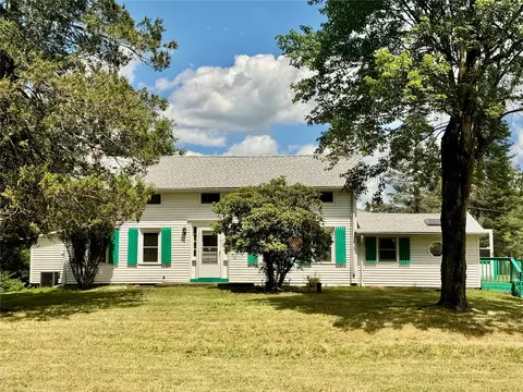 64 Homestead Ln, Mount Hope, NY 10963