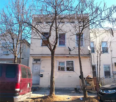106-55 Union Hall St, Jamaica, NY 11433