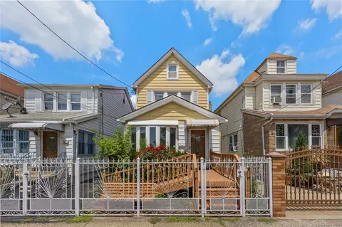 12009 Linden Blvd, New York, NY 11420