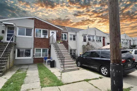 1507 Beach 11th St, Far Rockaway, NY 11691