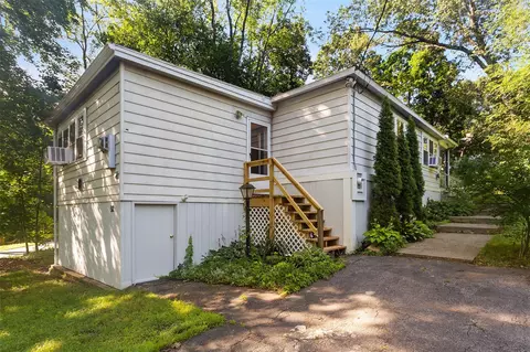 92 Rodeo Dr, North Salem, NY 10560