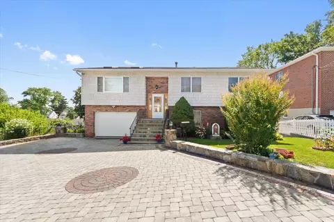 51 Westwind Rd, Yonkers, NY 10710