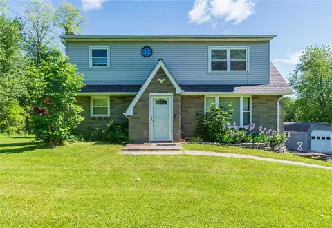57 E Rock Cut Rd, Walden, NY 12586
