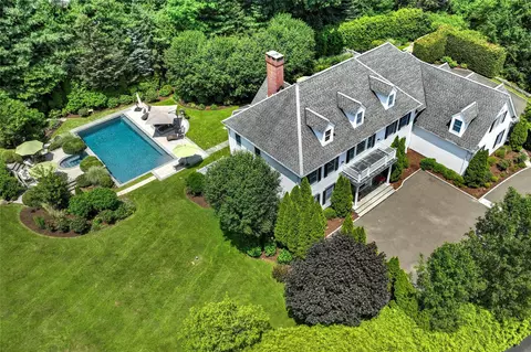 27 Golden Farm, Stamford, CT 06903