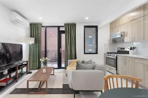 124-28 Queens Blvd #9B, New York, NY 11415