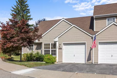 100 Sparrow Ridge Rd, Kent, NY 10512