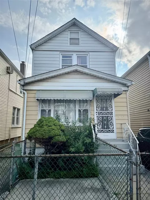 114-27 127th St, New York, NY 11420