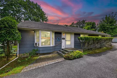 11 East Rd, Orangetown, NY 10913