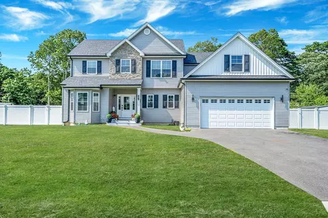 37 William St, Bohemia, NY 11716