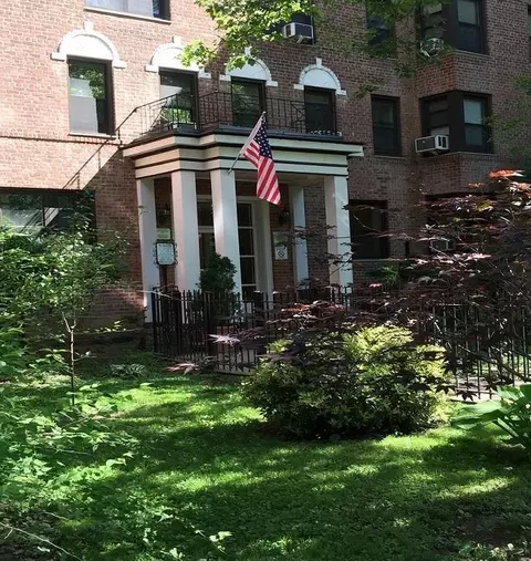 88-11 34th Ave #3H, New York, NY 11372