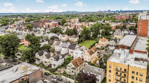 View/Area - 4101 Paulding Ave, New York, NY 10466 photo 1 of 1