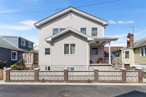 104 Dare Ct, Brooklyn, NY 11229