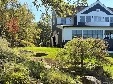 67 Angels Hl, Philipstown, NY 10524