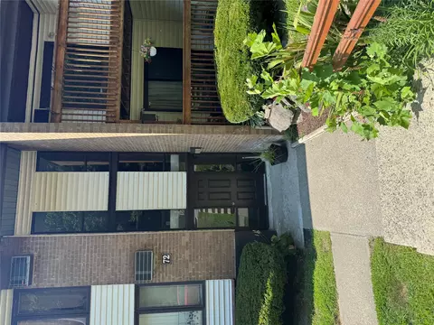 3 Hook Rd #72K, Poughkeepsie, NY 12601