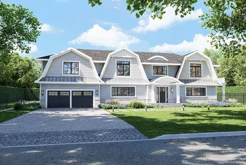 45 Pelican Ct, Syosset, NY 11791