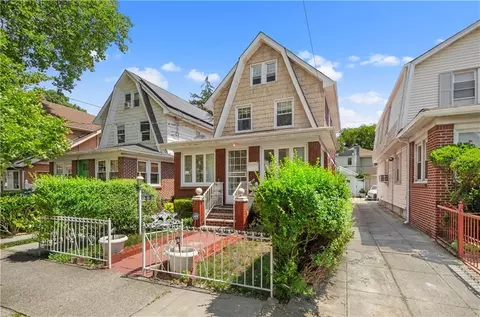 993 E 39th St, Brooklyn, NY 11210