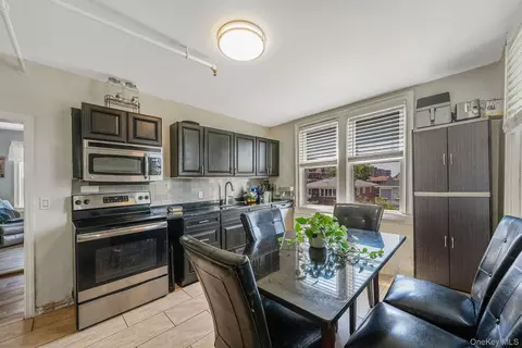 144 Beach 121st St #2A, Rockaway Park, NY 11694