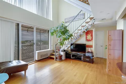 6422 Bay Pkwy #6B, Brooklyn, NY 11204