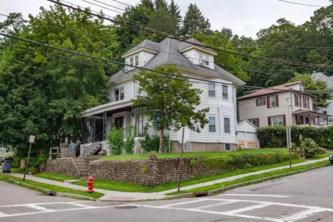 824 Paulding St, Peekskill, NY 10566 photo 1