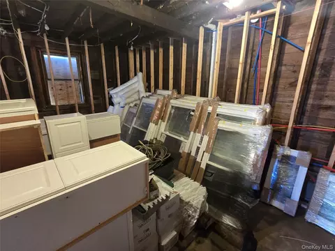 Entry Way - 31 Union Ave, Patchogue, NY 11772 photo 5 of 5