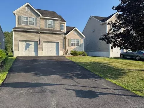 29 Mclaughlin Way, Washingtonville, NY 10992