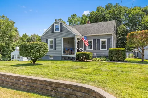 9 Stewart Ave, Beacon, NY 12508