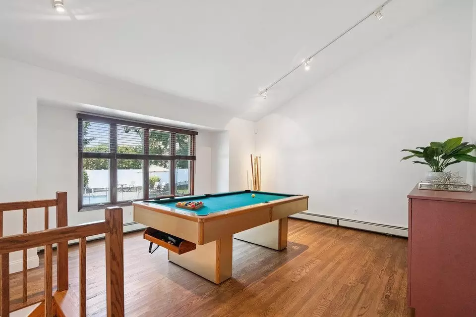 Other - 4 Klaibar Ln, East Northport, NY 11731 photo 4 of 4