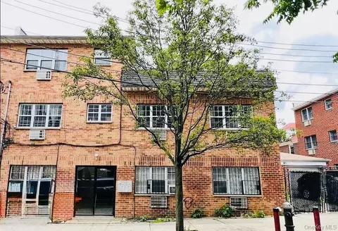 109-12 Westside Ave, New York, NY 11368