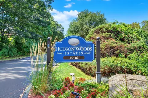 15 Scenic Dr #E, Cortlandt, NY 10520