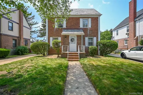 48-40 Bell Blvd, New York, NY 11364