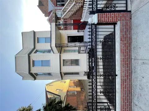 474 E 52nd St, Brooklyn, NY 11203