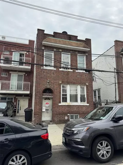 102-48 Nicollis Ave, New York, NY 11368