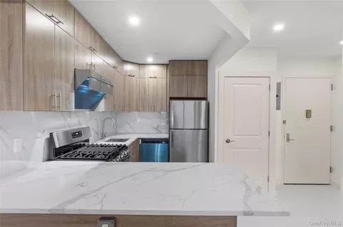 124-28 Queens Blvd #11C, New York, NY 11415