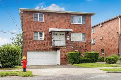 39 Dunston Ave, Yonkers, NY 10701
