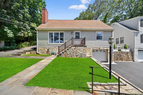34 Custis Ave, White Plains, NY 10603