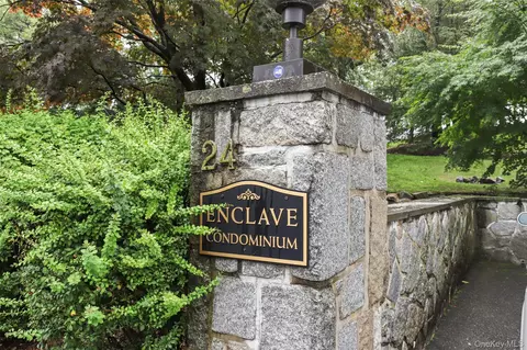 24 Ray Pl #2-4, Scarsdale, NY 10583