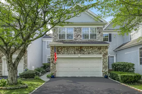 4 Willow Ct, Tuxedo, NY 10987