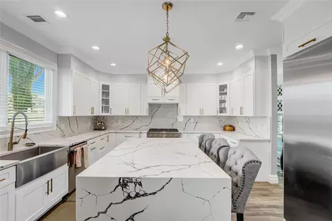 Kitchen - 7 Wendell St, Plainview, NY 11803 photo 1 of 4