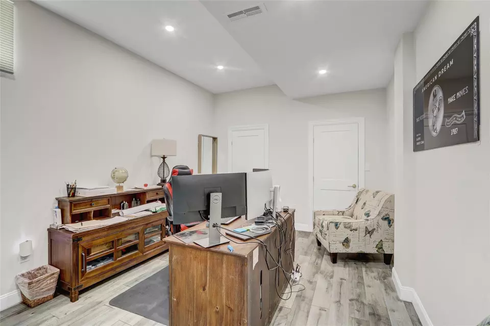 Other - 7 Wendell St, Plainview, NY 11803 photo 6 of 6