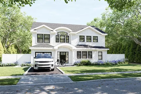 41 Preston Ln, Syosset, NY 11791