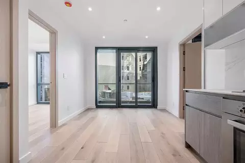 4262 Hunter St #3C, Long Island City, NY 11101